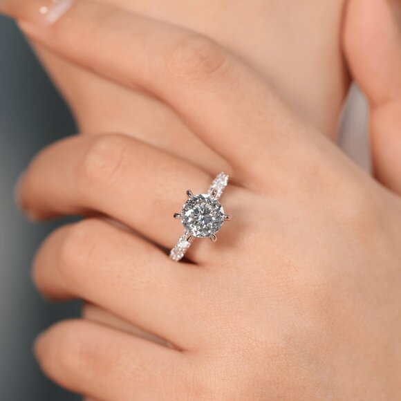 Stunning 3 Carat Moissanite Ring S925 Sterling Silver - Picture 3 of 10